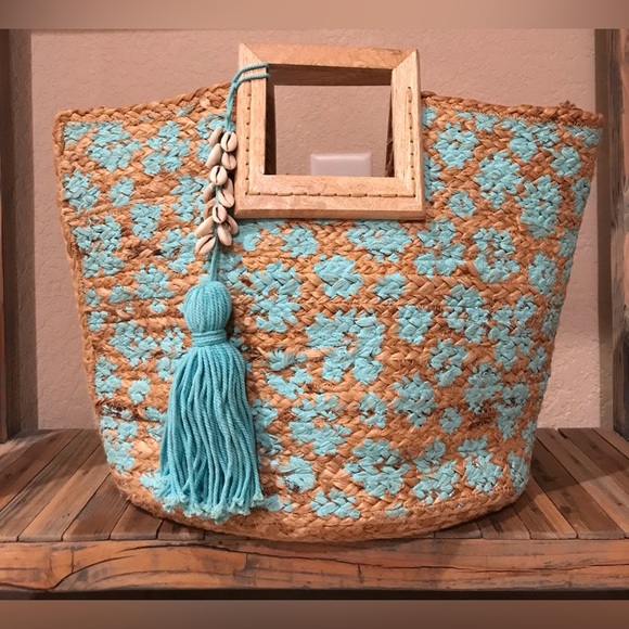 Woven Jute Straw Hobo Bag Tote W/Wooden Handles & Tortoise SeaShell Tassel Charm - Picture 12 of 12